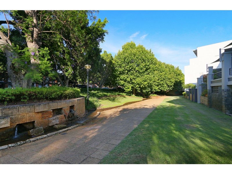 1/131 Royal Street, East Perth WA 6004