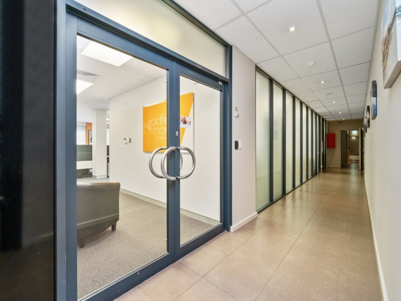 30/118 Royal Street, East Perth WA 6004