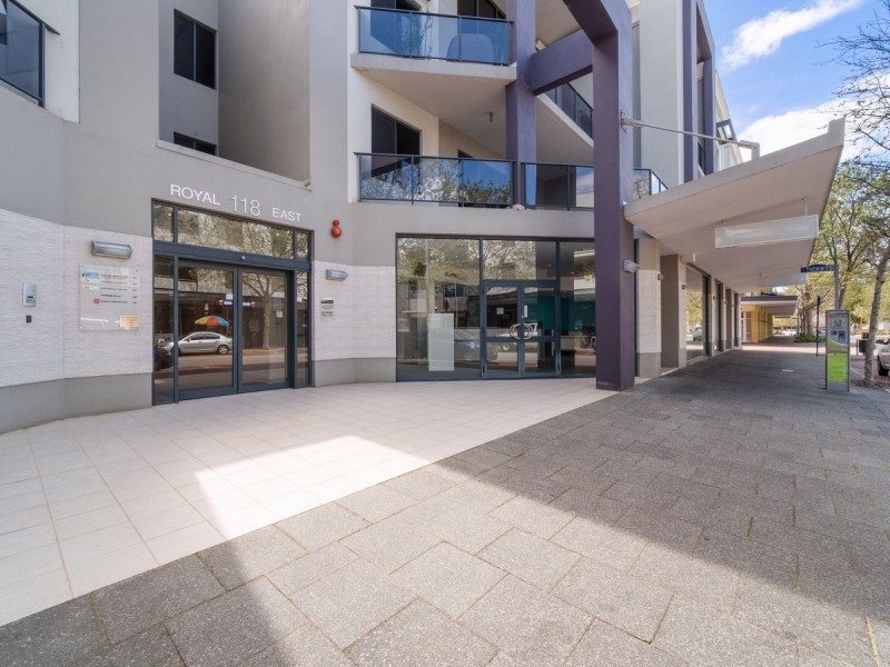 30/118 Royal Street, East Perth WA 6004