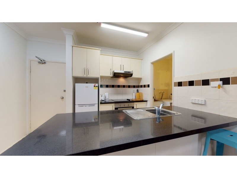 9/11 Regal Place, East Perth WA 6004