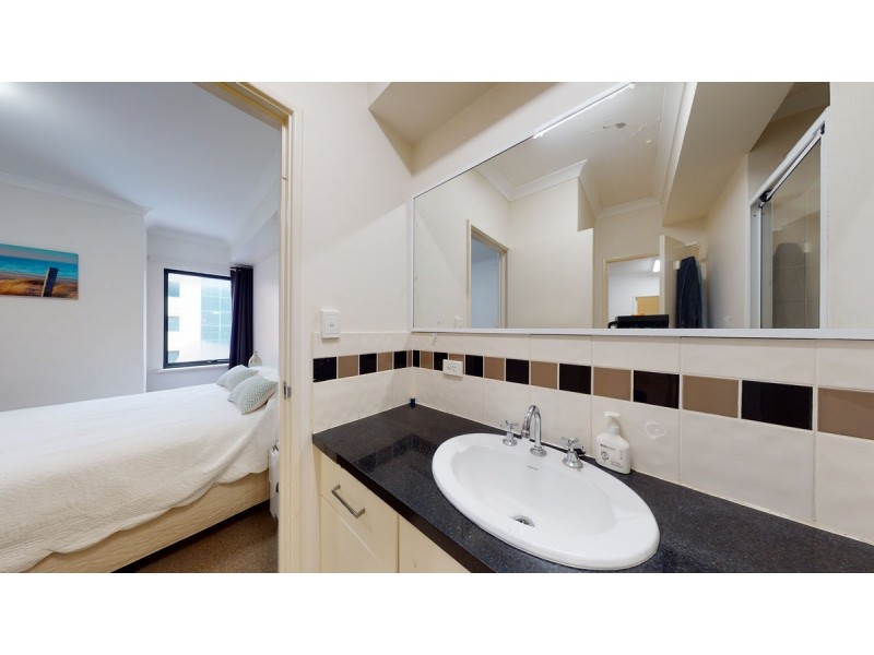9/11 Regal Place, East Perth WA 6004
