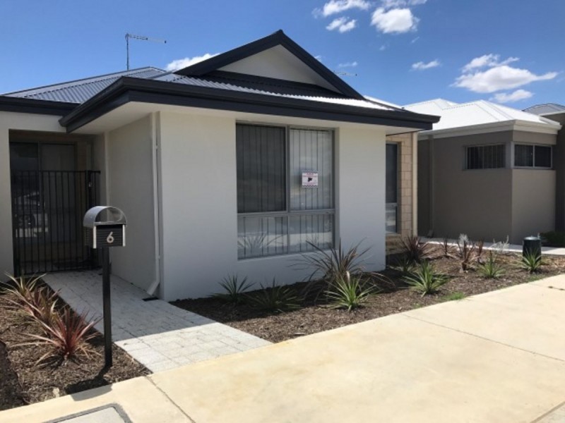 6 Buncrana View, Southern River WA 6110