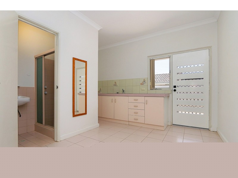 1/96 Ivanhoe Street, Eden Hill WA 6054