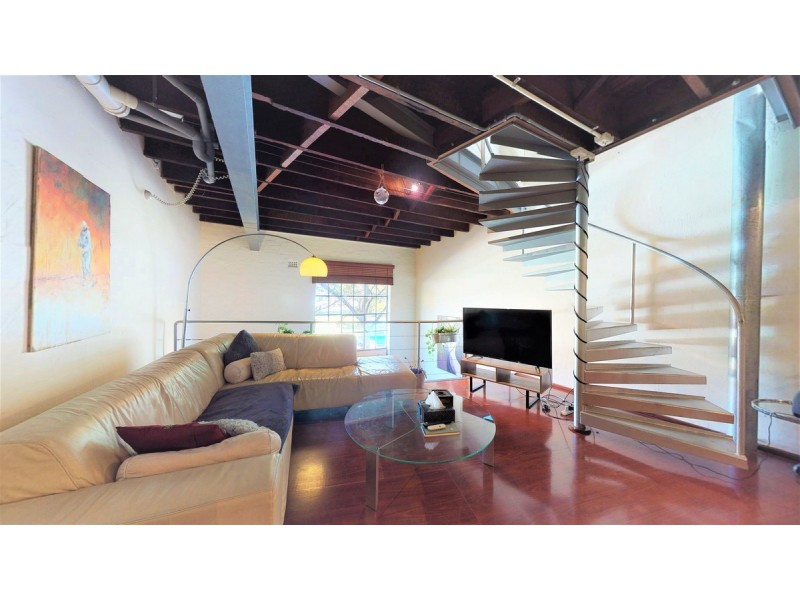 12 Saunders Street, East Perth WA 6004