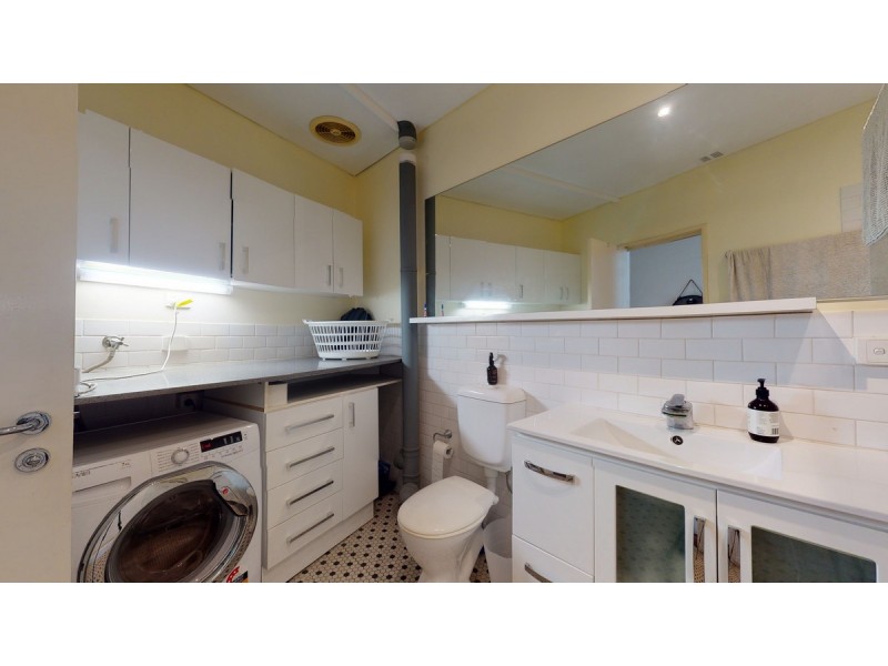 12 Saunders Street, East Perth WA 6004