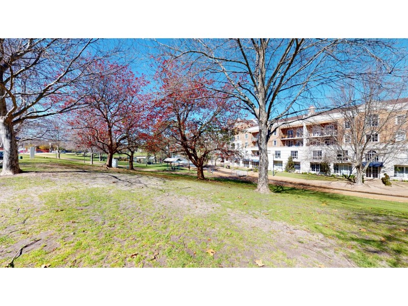 12 Saunders Street, East Perth WA 6004