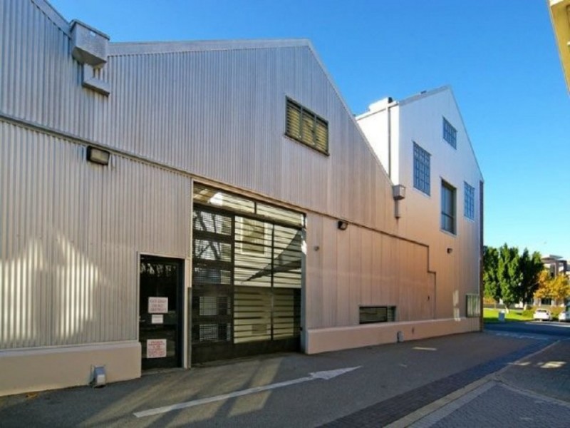 12 Saunders Street, East Perth WA 6004