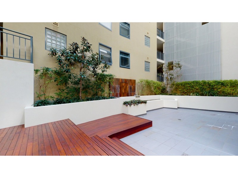 11/18 Wellington Street, East Perth WA 6004