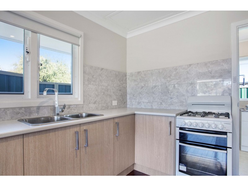 3 Rosher Road, Lockridge WA 6054