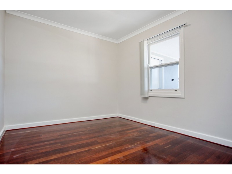 3 Rosher Road, Lockridge WA 6054