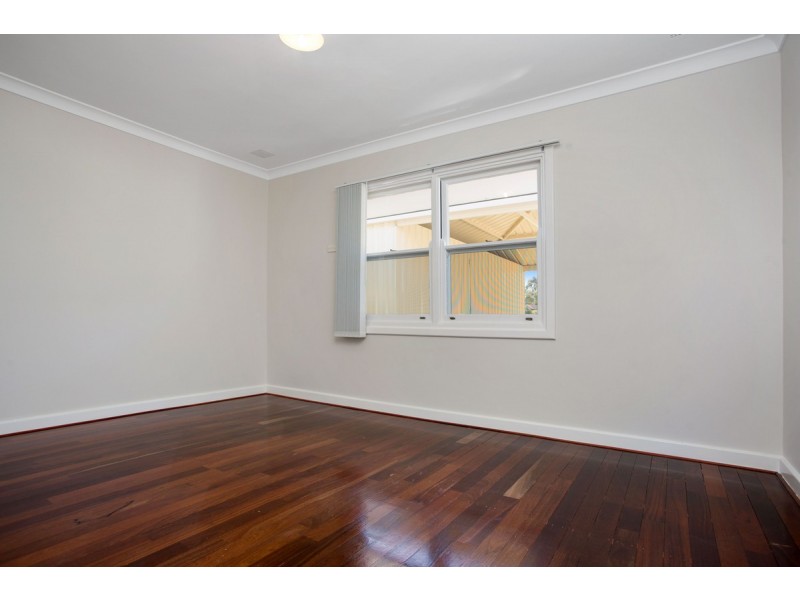 3 Rosher Road, Lockridge WA 6054