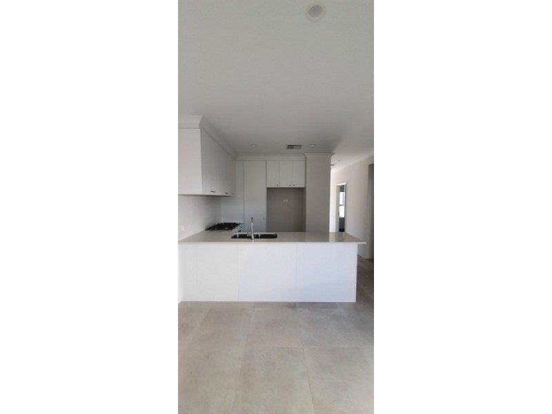 27B Seaflower Crescent, Craigie WA 6025