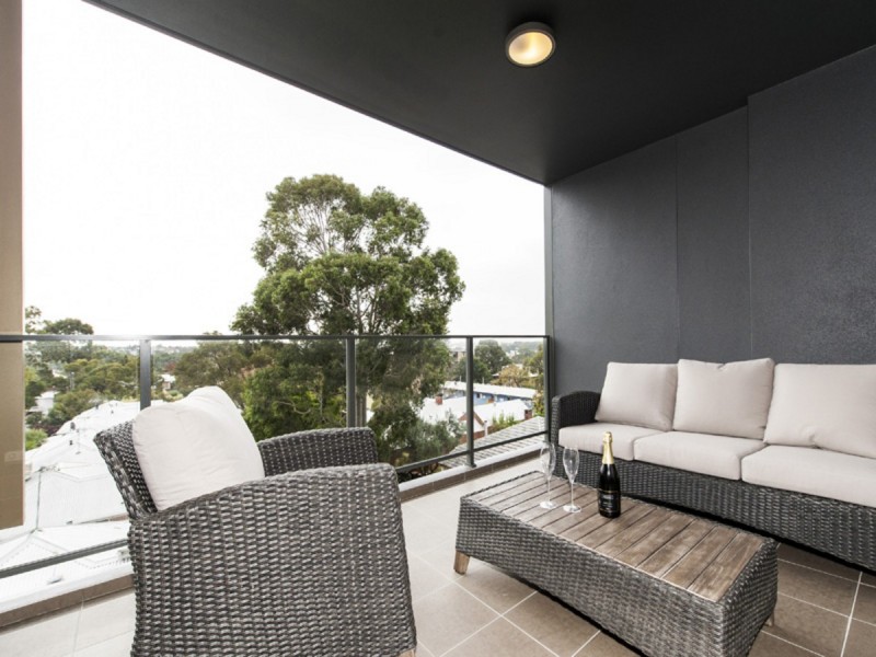 87/172 Railway Parade, West Leederville WA 6007
