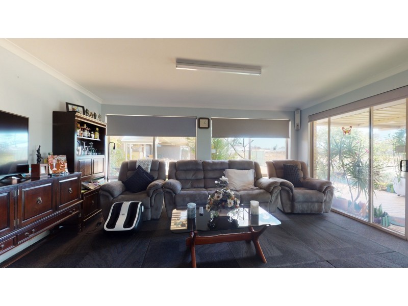 11 Parkview Gardens, Helena Valley WA 6056