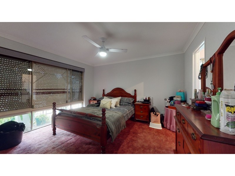 11 Parkview Gardens, Helena Valley WA 6056