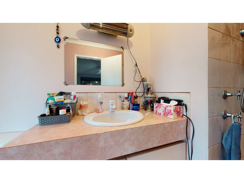 11 Parkview Gardens, Helena Valley WA 6056