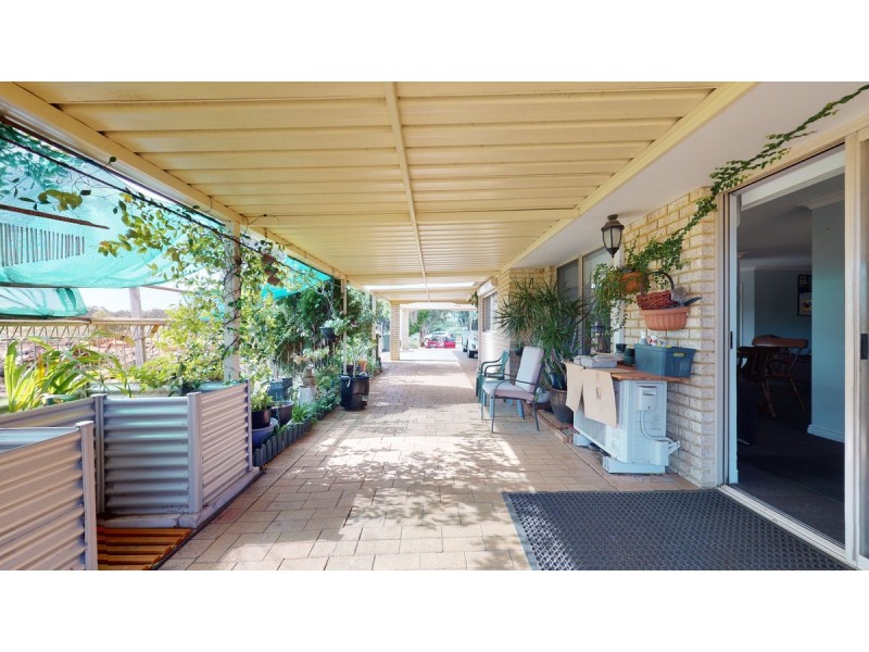 11 Parkview Gardens, Helena Valley WA 6056