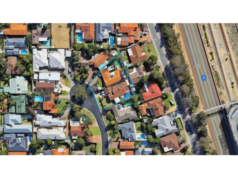 8-10 Brechin Court, Duncraig WA 6023