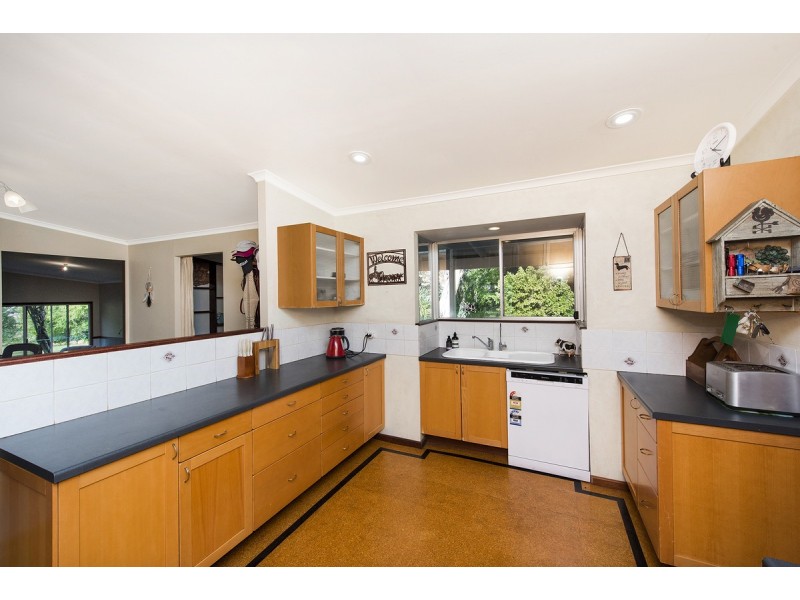 263 Refractory Road, Bakers Hill WA 6562