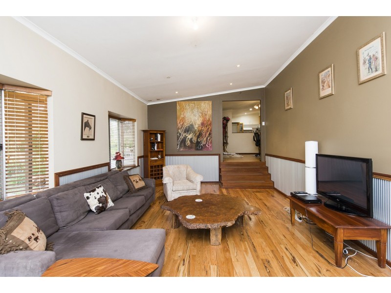 263 Refractory Road, Bakers Hill WA 6562