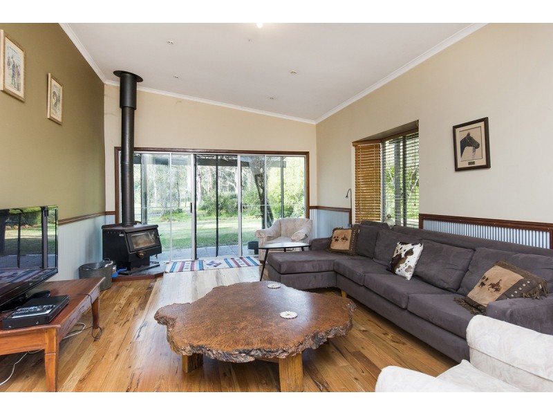 263 Refractory Road, Bakers Hill WA 6562