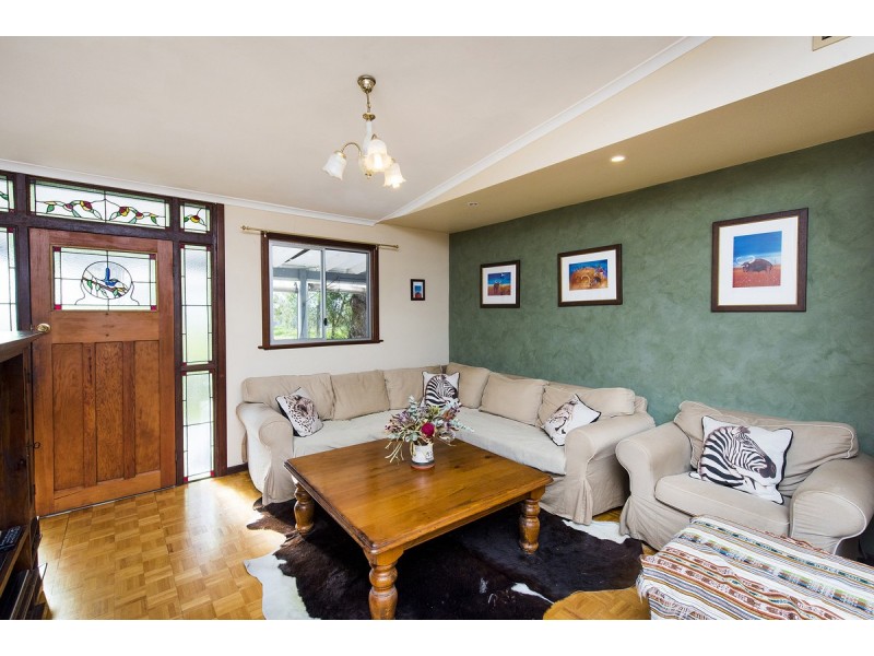 263 Refractory Road, Bakers Hill WA 6562