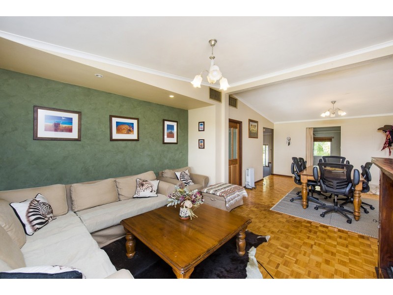 263 Refractory Road, Bakers Hill WA 6562