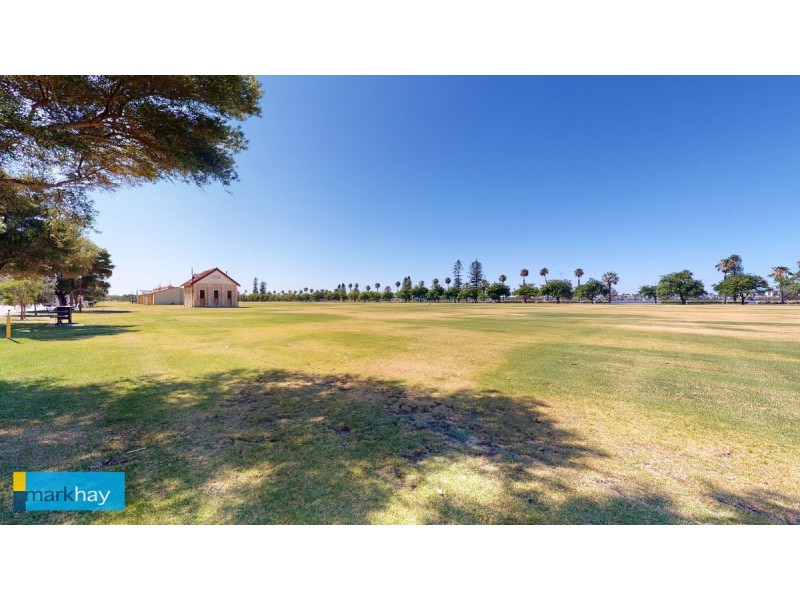 2/120 Terrace Road, Perth WA 6000