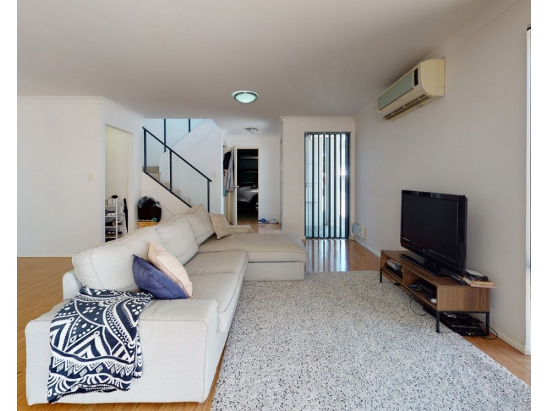 1-4/145 Shepperton Road, Victoria Park WA 6100