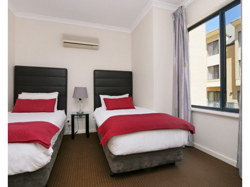 26/11 Regal Place, East Perth WA 6004