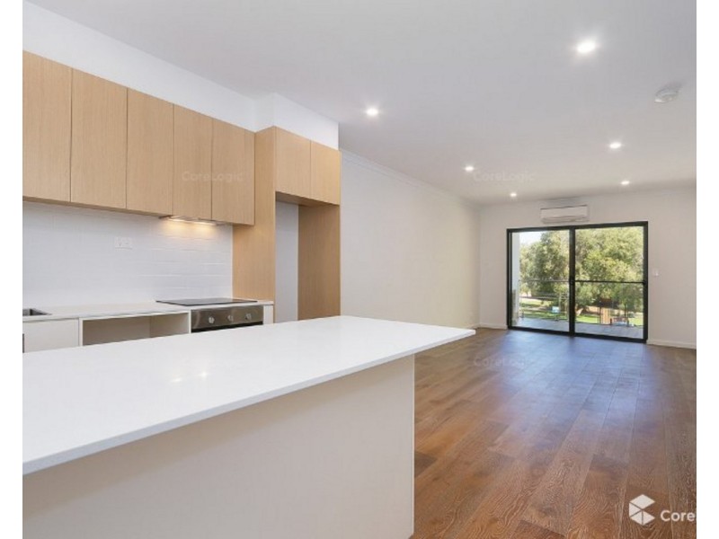 22 Hendra Street, Cloverdale WA 6105
