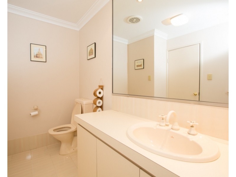 17 Falcon Place, Jandakot WA 6164