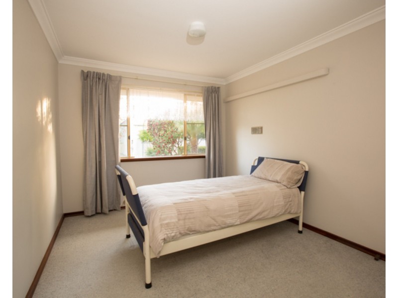 17 Falcon Place, Jandakot WA 6164