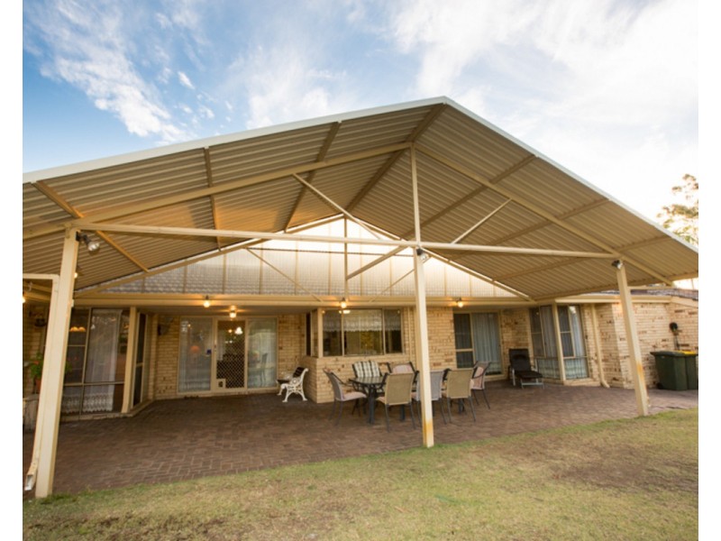 17 Falcon Place, Jandakot WA 6164
