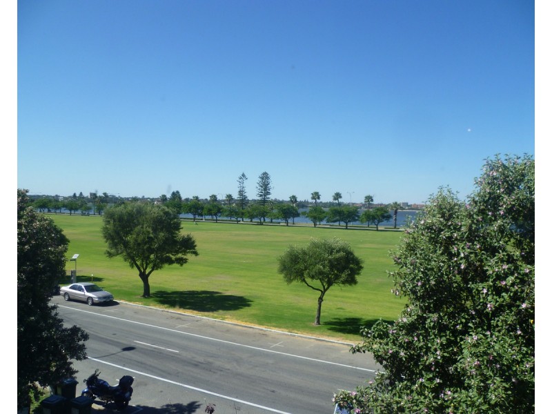 41/122 Terrace Road, Perth WA 6000