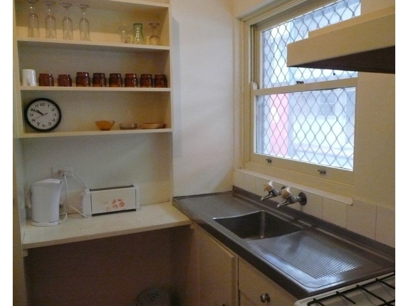 8/124 Terrace Road, Perth WA 6000