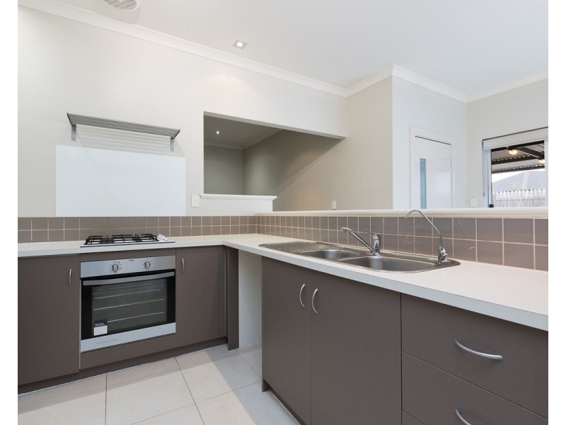 2 Durley Way, Butler WA 6036