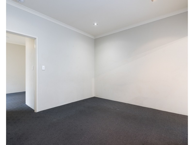 2 Durley Way, Butler WA 6036