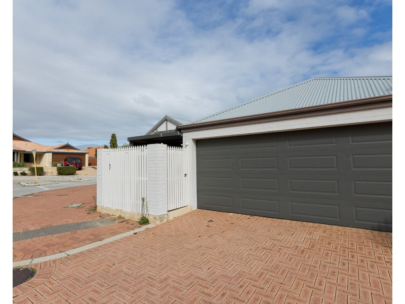 2 Durley Way, Butler WA 6036