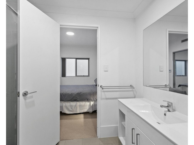 40/271 Selby Street, Churchlands WA 6018