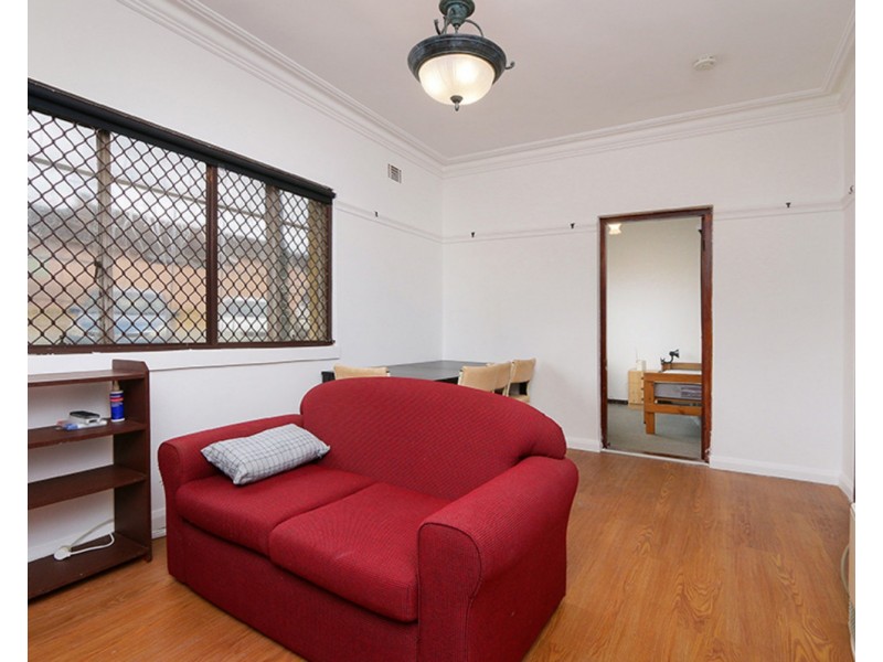 2/303 Guildford Road, Maylands WA 6051