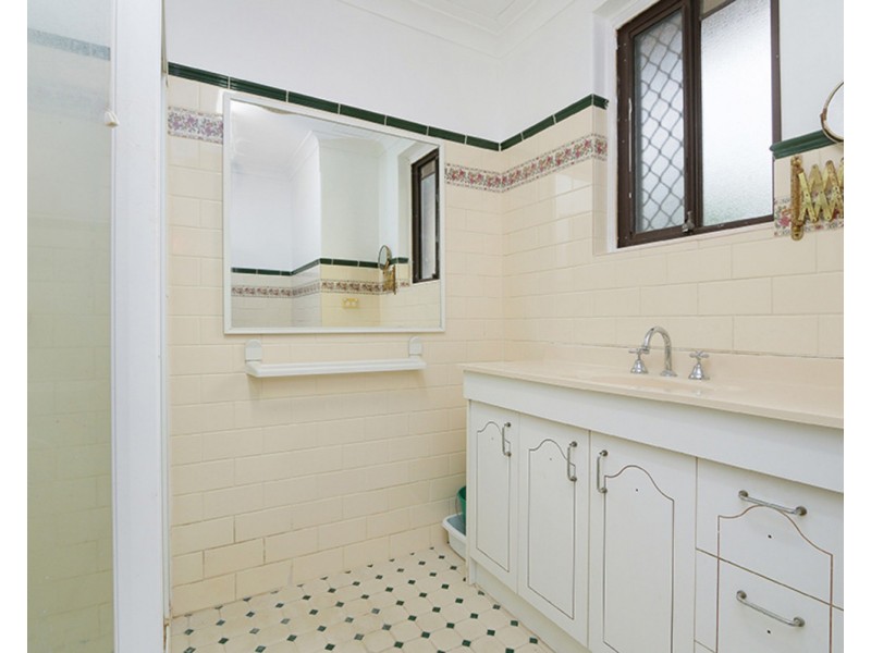 2/303 Guildford Road, Maylands WA 6051