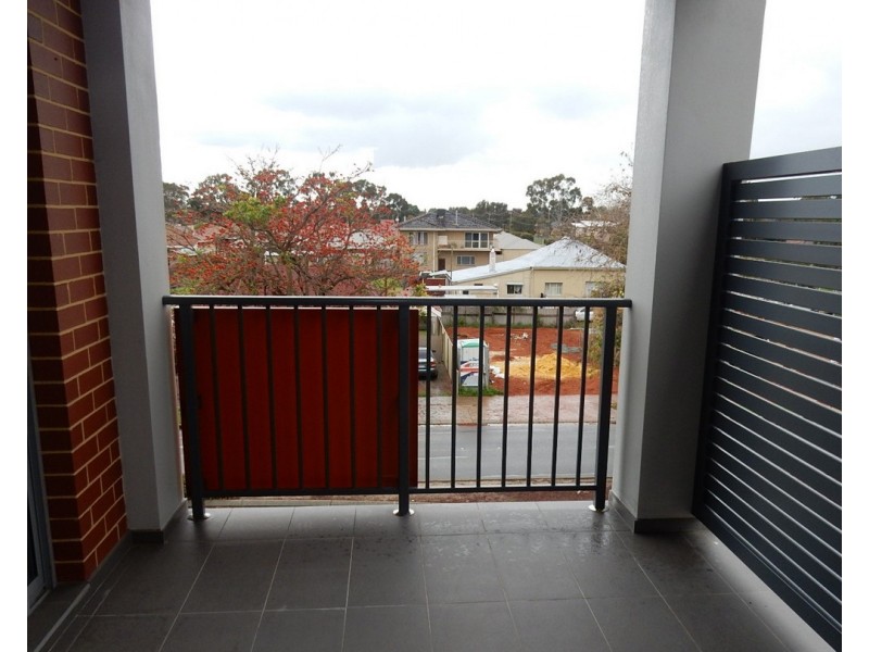 20/140 Morrison Road, Midland WA 6056
