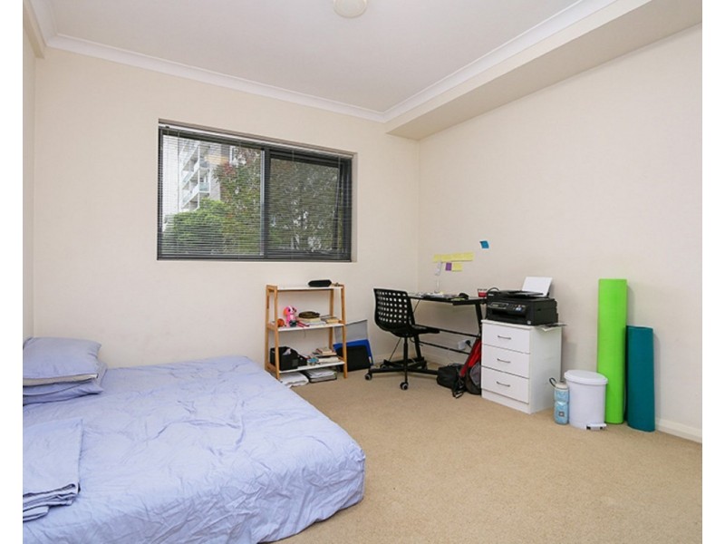 2/18 Wellington Street, East Perth WA 6004