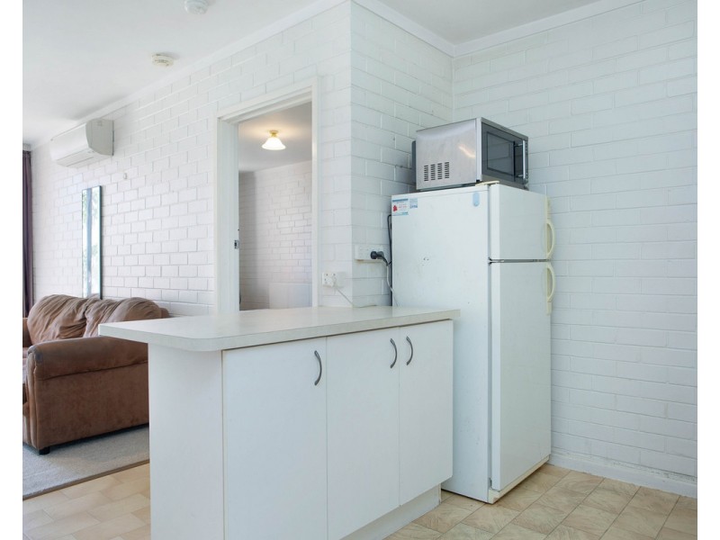 204/69 King George Street, Victoria Park WA 6100