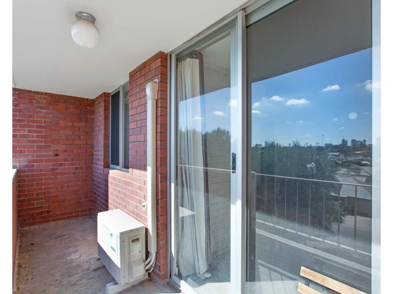 204/69 King George Street, Victoria Park WA 6100