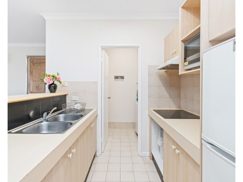 45/11 Regal Place, East Perth WA 6004