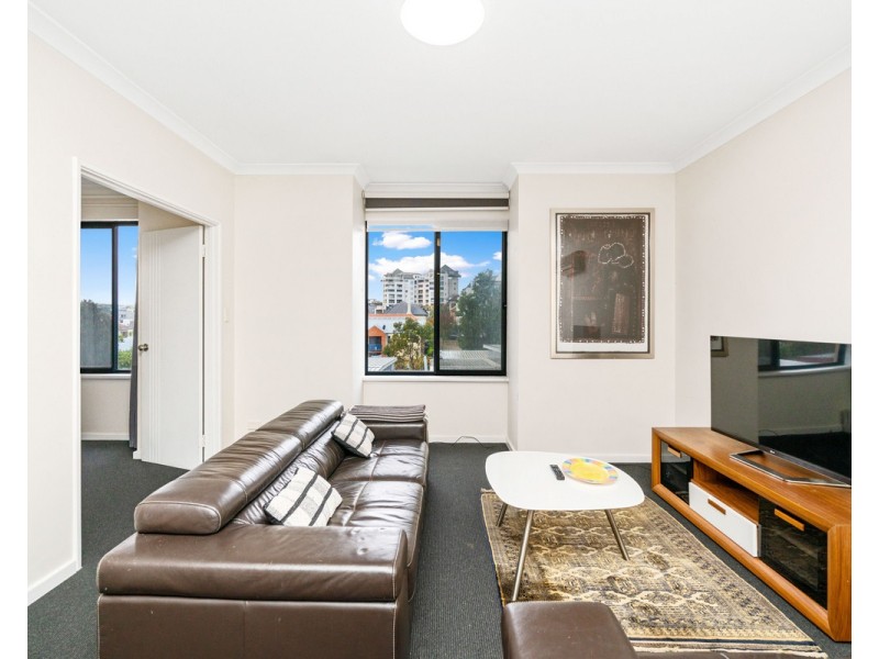 45/11 Regal Place, East Perth WA 6004