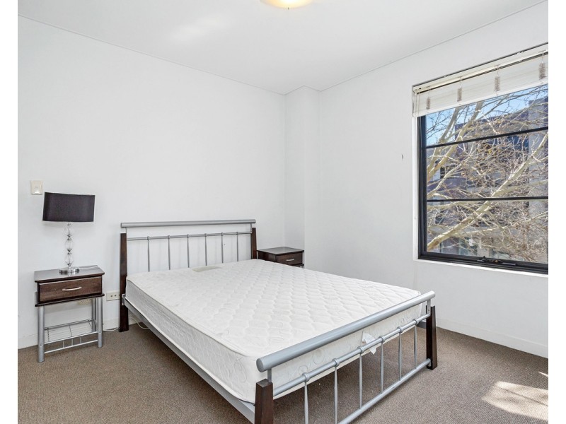 2/113 Royal Street, East Perth WA 6004