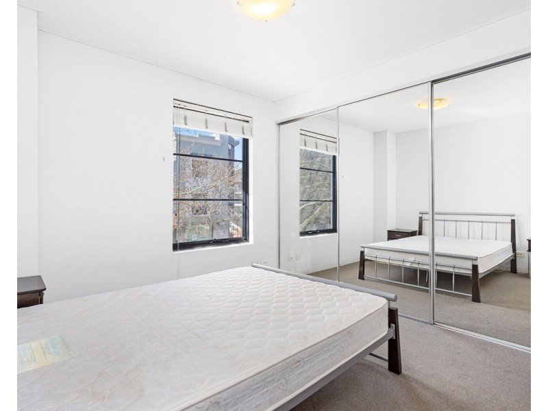 2/113 Royal Street, East Perth WA 6004